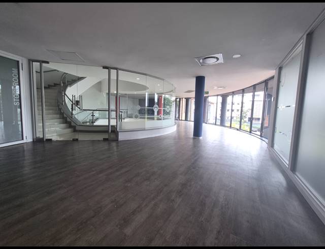 699M² OFFICE TO LET IN RIVONIA